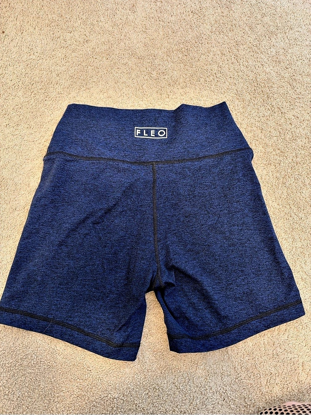 FLEO Women's Blue Athletic Shorts Size M